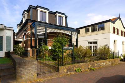 Woning Dorpsstraat 31 Muiderberg