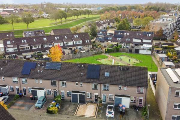 Woning Frida Katz-erf 126 Dordrecht