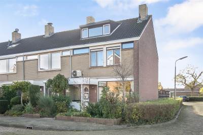 Woning Bachstraat 2 Numansdorp