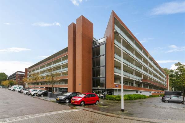 Woning Oeverpad 259 Amsterdam