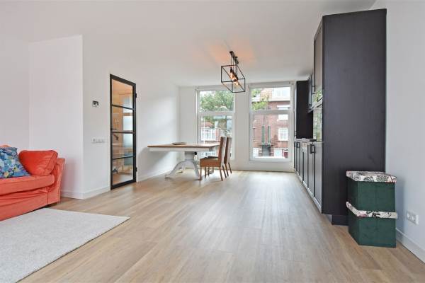 Woning Westduinweg 121 Den Haag