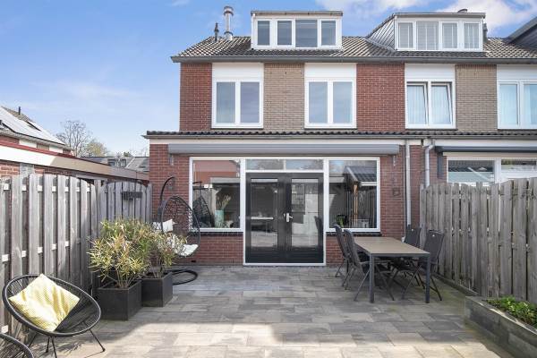 Woning Leeuwerik 30 Bunschoten-Spakenburg