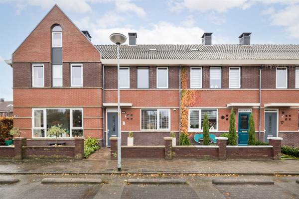 Woning Koolmees 13 Hoogkarspel