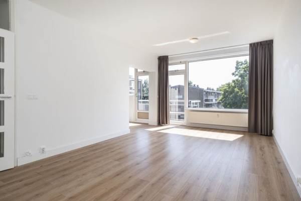 Woning Julianaplantsoen 97 Diemen