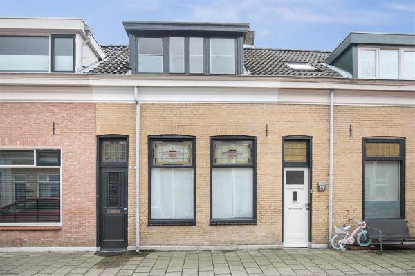 Woning Puttershoeksestraat 33 Schiedam
