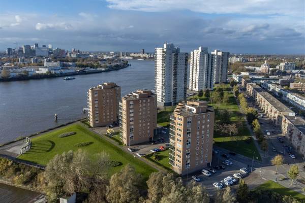 Woning Buitenbassinweg 629 Rotterdam