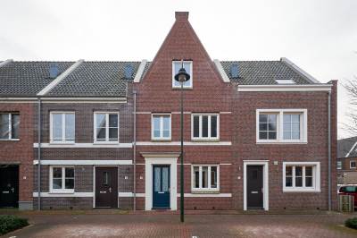Woning Veenoever 4 Roelofarendsveen