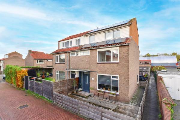 Woning Zonnedauwlaan 2 Nieuwkoop
