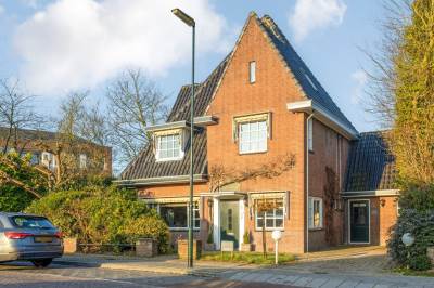Woning Prinses Julianaweg 1 Nieuwendijk