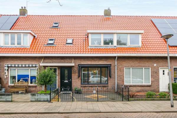 Woning Meeuwenstraat 15 Den Helder