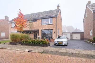 Woning Ericaweg 27 Stroe
