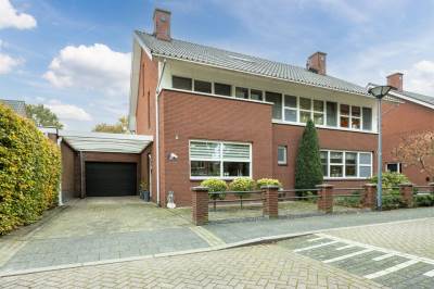 Woning Hermelijnvlinder 15 Oosterhout (NB)