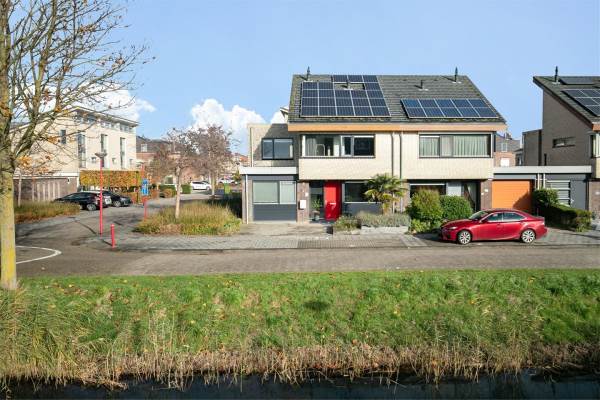 Woning Bachlaan 53 Oud-Beijerland