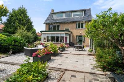 Woning Burgemeester van Meetelenstraat 2 Bergschenhoek