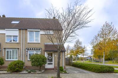 Woning Vuurdoornhof 2 Papendrecht