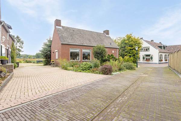 Woning Hoenderstraat 33 Well (LI)