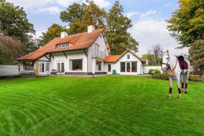 Woning van Brederodelaan 3 Waalwijk