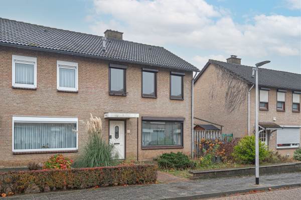 Woning Dr. Albert Schweitzerstraat 21 Hoensbroek