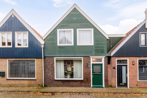 Woning W J Tuijnstraat 25 Volendam