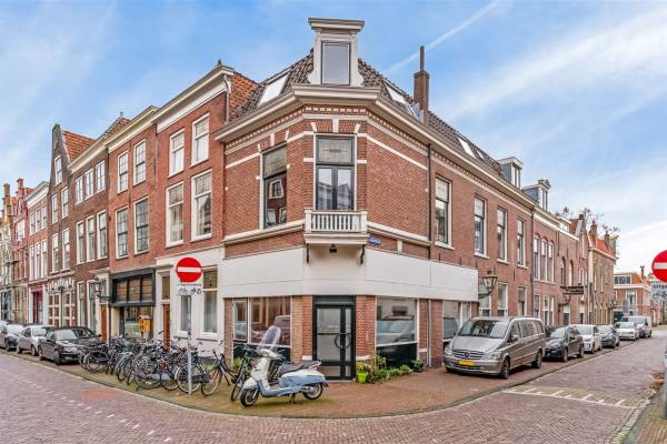 Woning Hogewoerd 155 Leiden