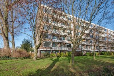 Woning Burgemeester Caan van Necklaan 466 Leidschendam