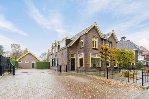 Woning Stationsweg 37 Barneveld