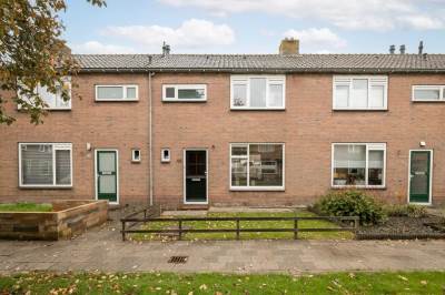 Woning Anjelierlaan 40 Lutjebroek