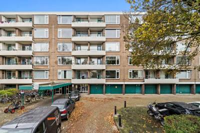 Woning Burgemeester Caan van Necklaan 618 Leidschendam