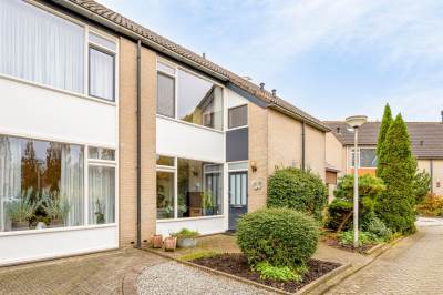 Woning Lindenstraat 13 Meerkerk