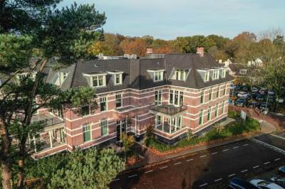 Woning Stationsweg 1D Laren (NH)