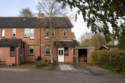 Woning Uilenhof 27 Varsseveld