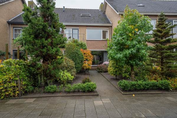 Woning Klaroenring 129 Etten-Leur