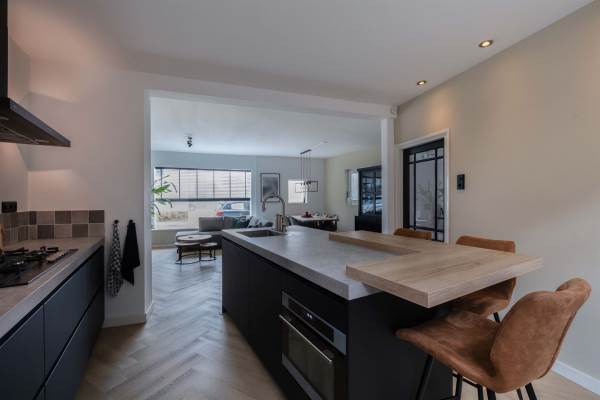 Woning Doctor van Beurdenstraat 4 Kaatsheuvel