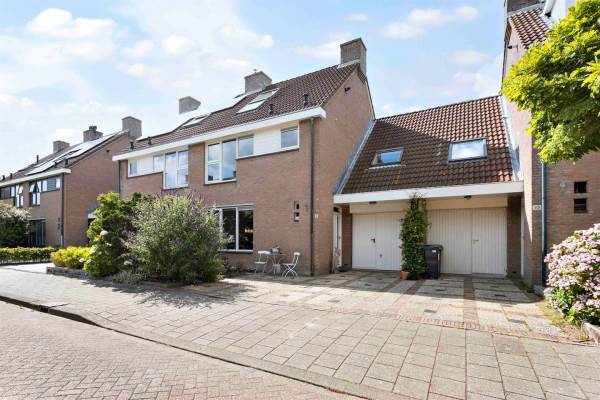 Woning Parlevinker 8 Nieuw-Vennep