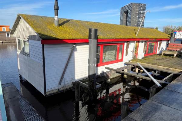 Woning Woonschepenhaven 26 Groningen