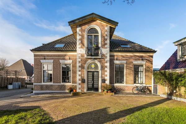 Woning Dorpsstraat 104 Warmenhuizen