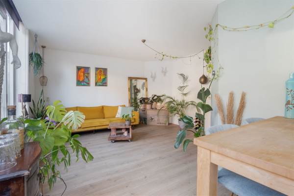 Woning Doggersbankstraat 111 Amsterdam