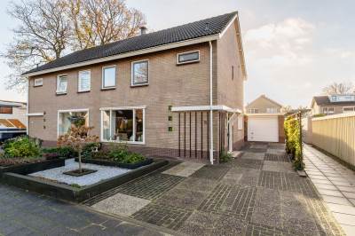 Woning Goudenregenstraat 19 Nieuwleusen