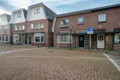 Woning Burgemeester van Nienesstraat 17 Uitgeest