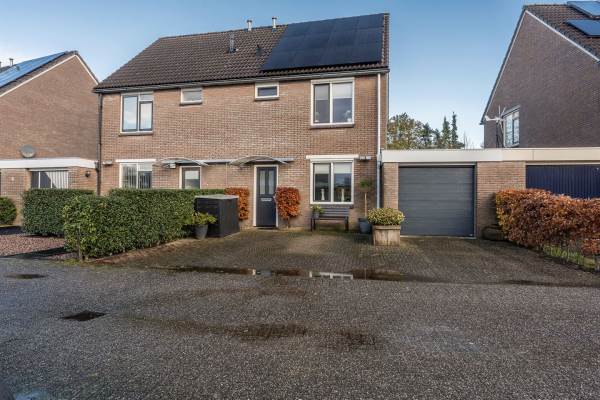 Woning Nageljongen 11 Sappemeer