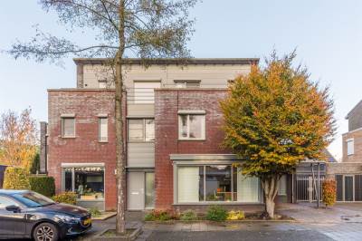 Woning Ien Dalesstraat 30 Rijen