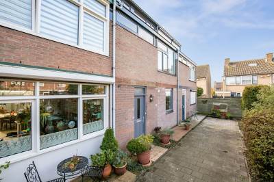 Woning Christinastraat 37 Numansdorp