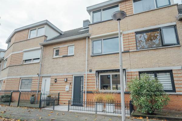 Woning Anke Servaesstraat 48 Spijkenisse