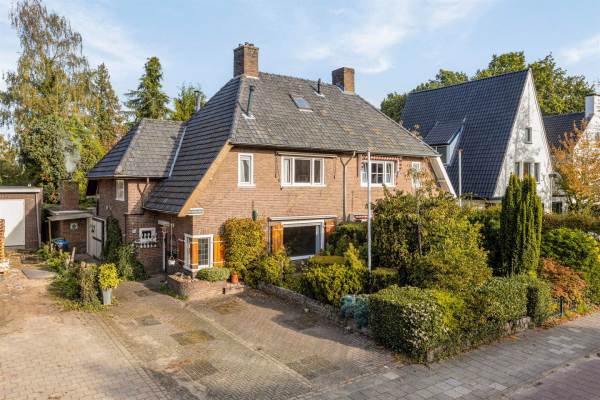 Woning Julianalaan 12 Helmond