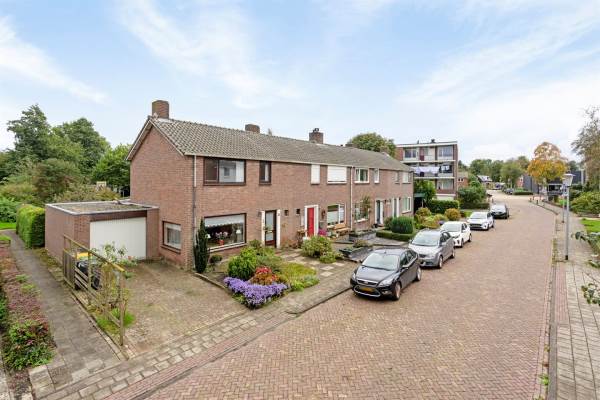 Woning Oude Bos 8 Veendam