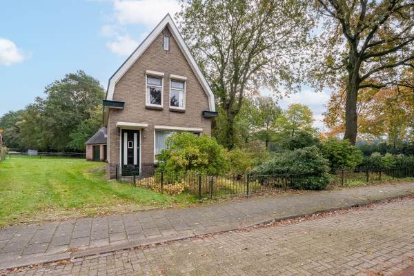 Woning Vriezenveenseweg 40 Wierden