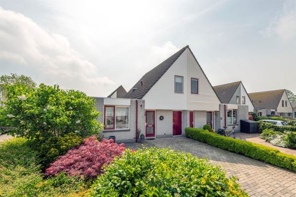 Woning Simon Vestdijkstraat 64 Tiel