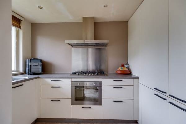 Woning Burgemeester Caan van Necklaan 138 Leidschendam