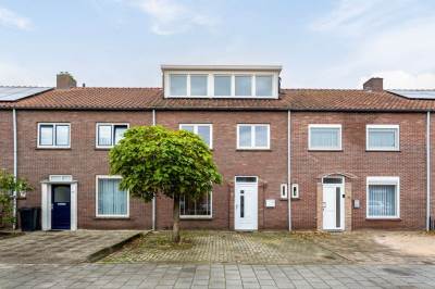 Woning Prof. R. Regoutstraat 46 Best