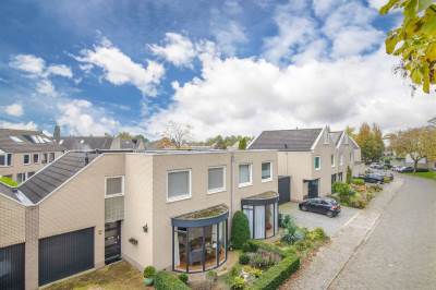 Woning Henriëtte Roland Holstlaan 46 Elst (GE)